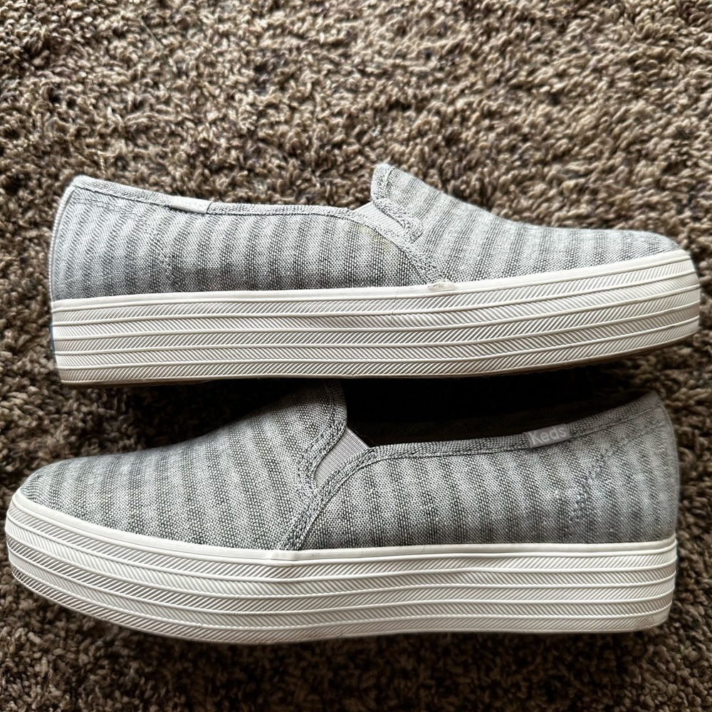 Grey and white dream foam slip on sneakers